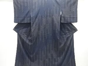 壷垂れ模様織り出し本塩沢着物